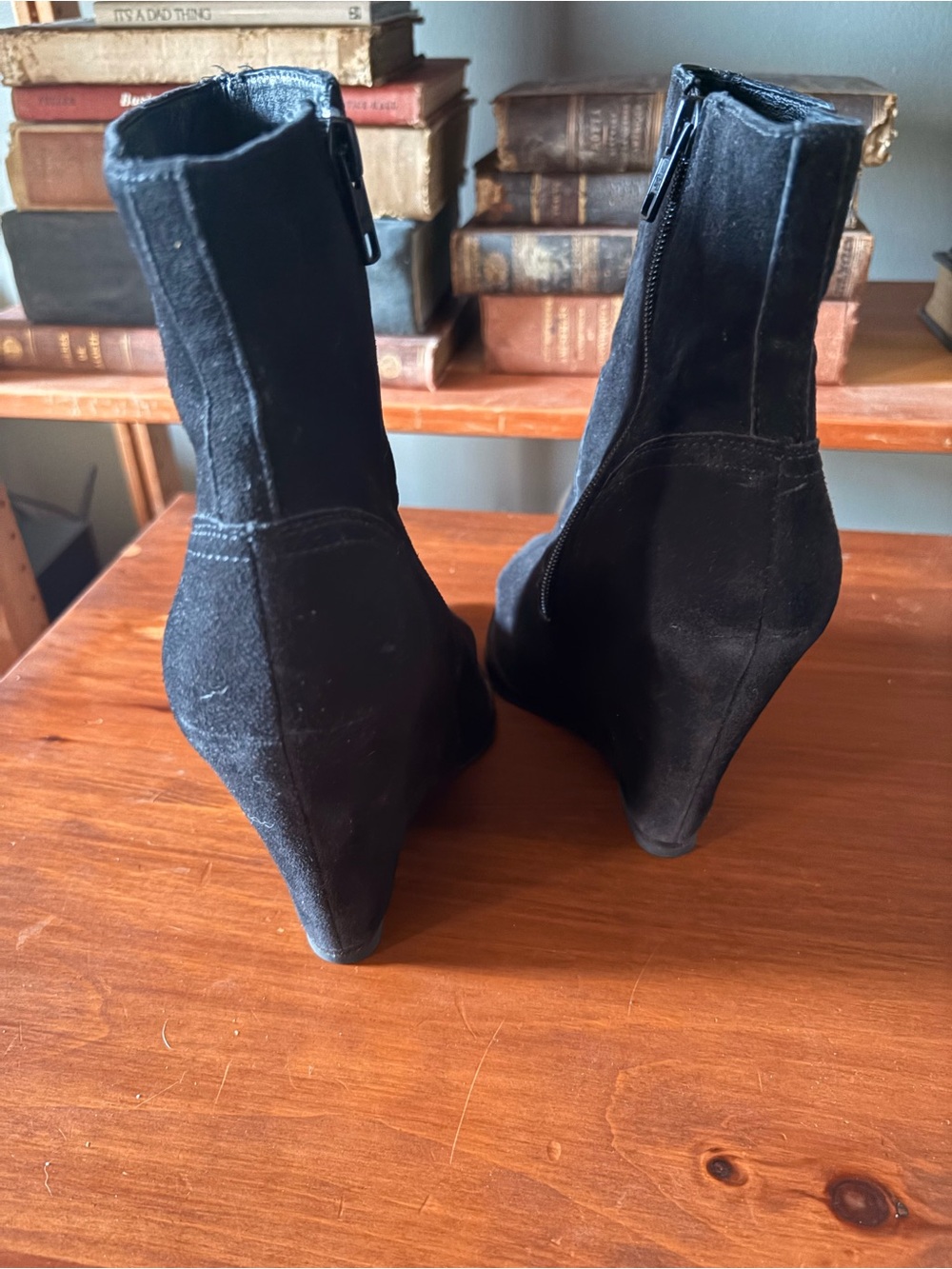 Ash Jasmin Black Suede Pointed-Toe Ankle Boots - Picture 5 of 8